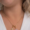 Colar Coleção Amor de Mãe Quartzo Rosa + Menina folheado em ouro 18k