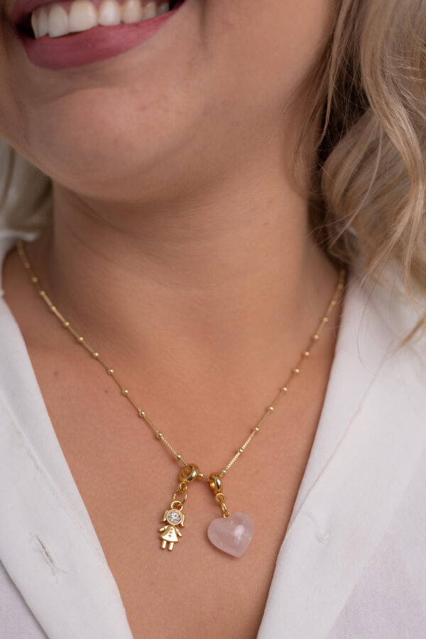 Colar Coleção Amor de Mãe Quartzo Rosa + Menina folheado em ouro 18k
