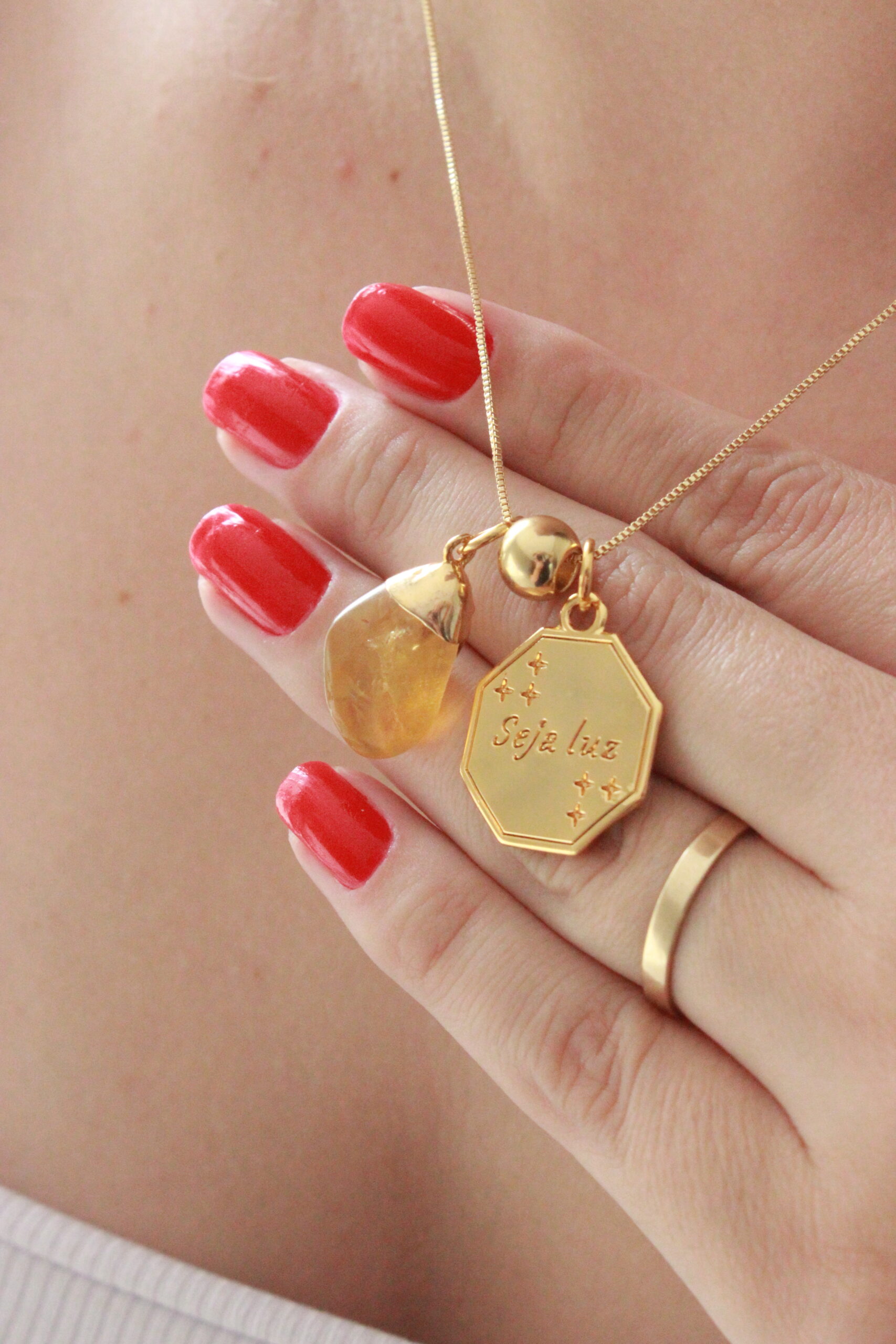 Colar Citrino Seja Luz folheado em ouro 18k